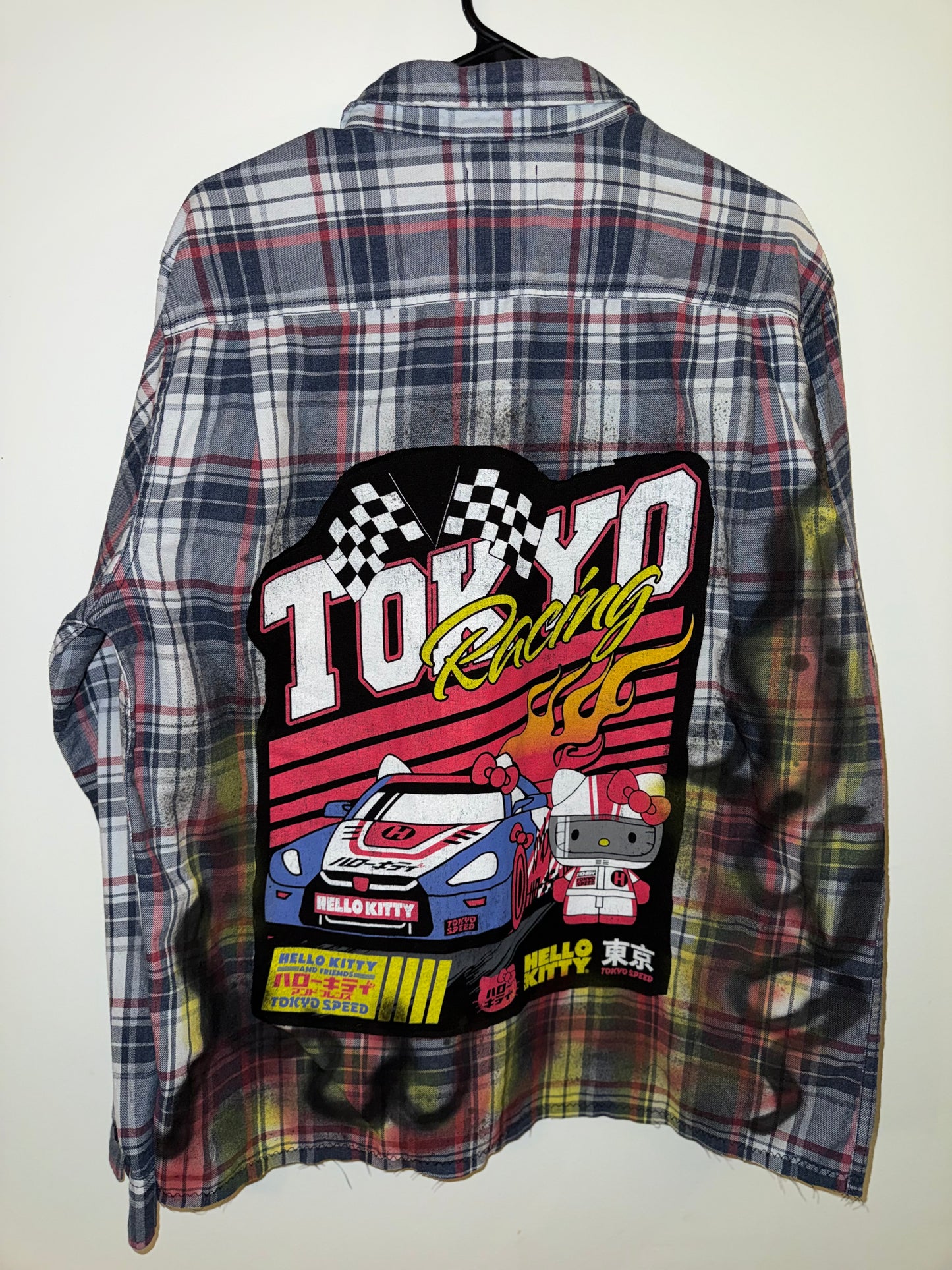 “Hello Kitty” Flannel